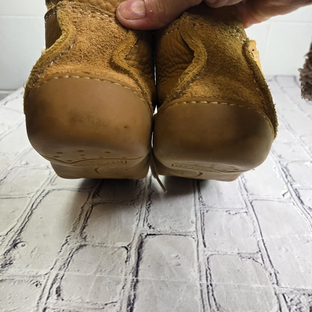 Bed Stu tan yellow pebbled leather moccasin chukka ankle boots